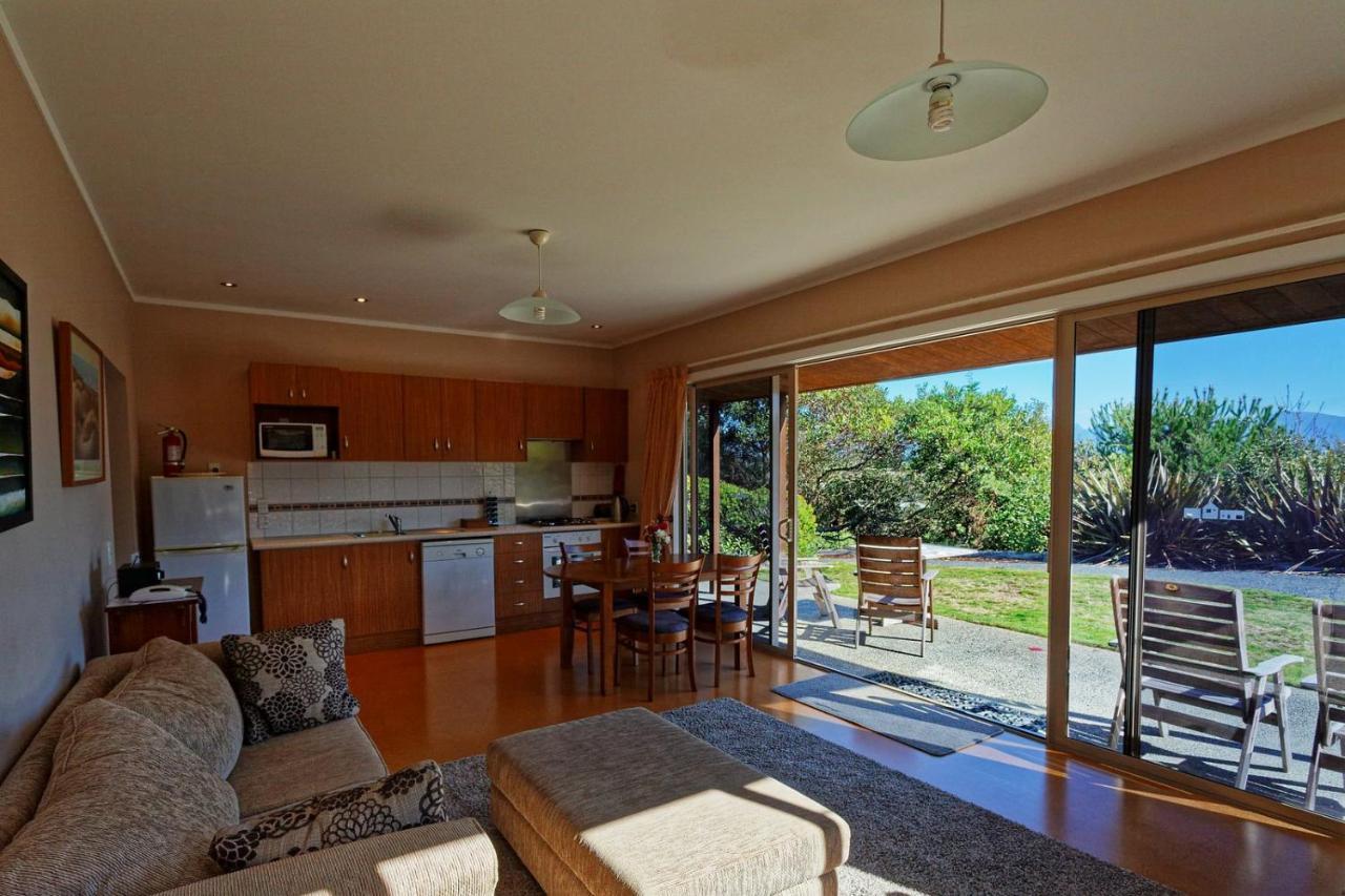 Clayridge Cottages Upper Moutere エクステリア 写真